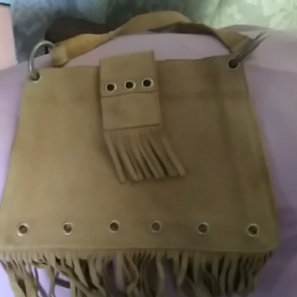 Purse - Picture 1 of 1